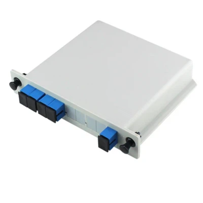 Pemisah Pemalam 1x4 SC UPC PLC